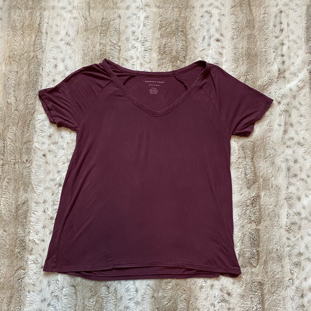 Women’s V-Neck Short Sleeve Shirt
